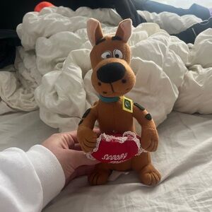 Vintage 1999 Scooby Doo Treats Valentines Plush Stuffed Toy Cartoon Network